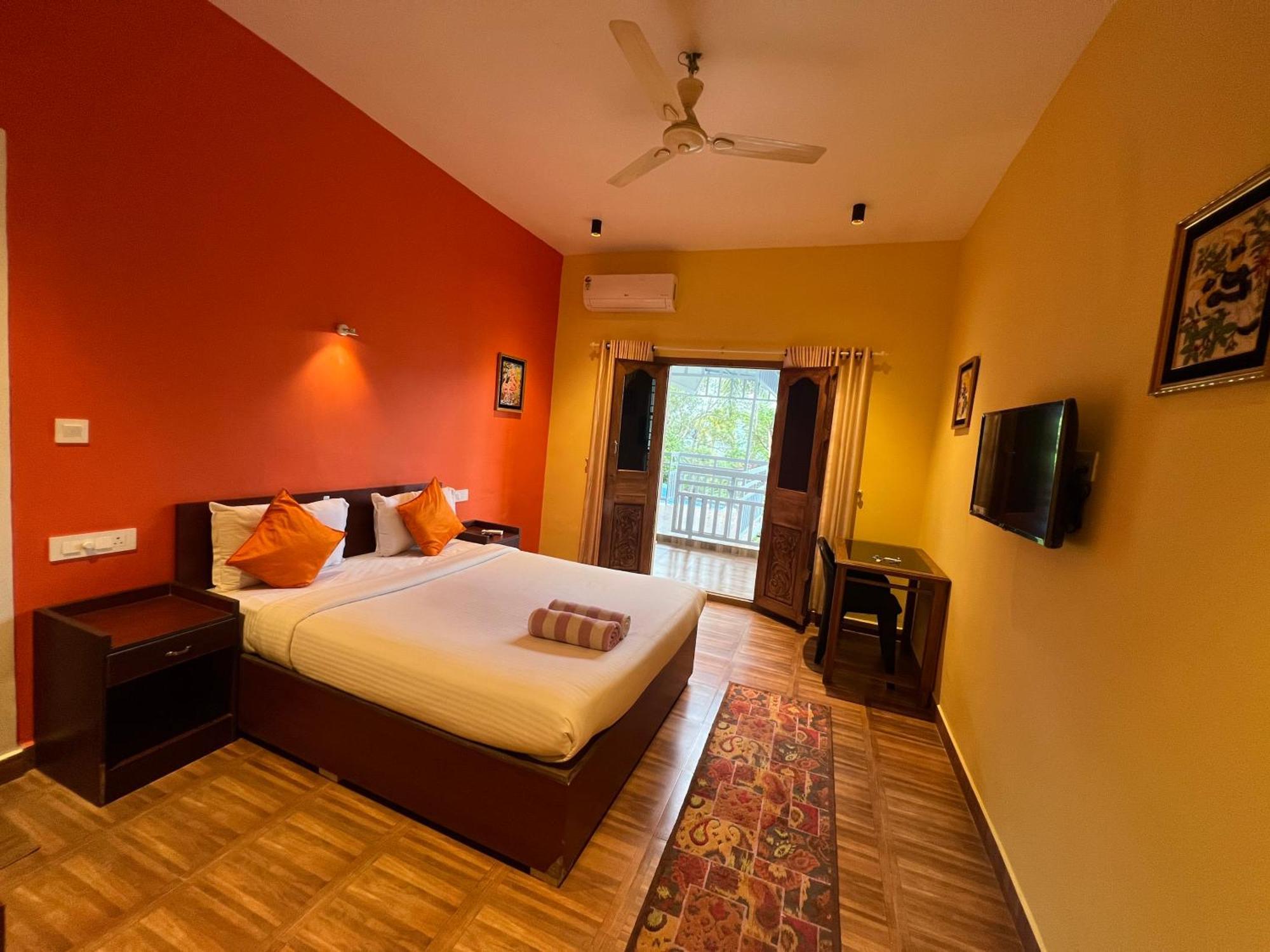 Munnar Blue Mist Bed & Breakfast エクステリア 写真
