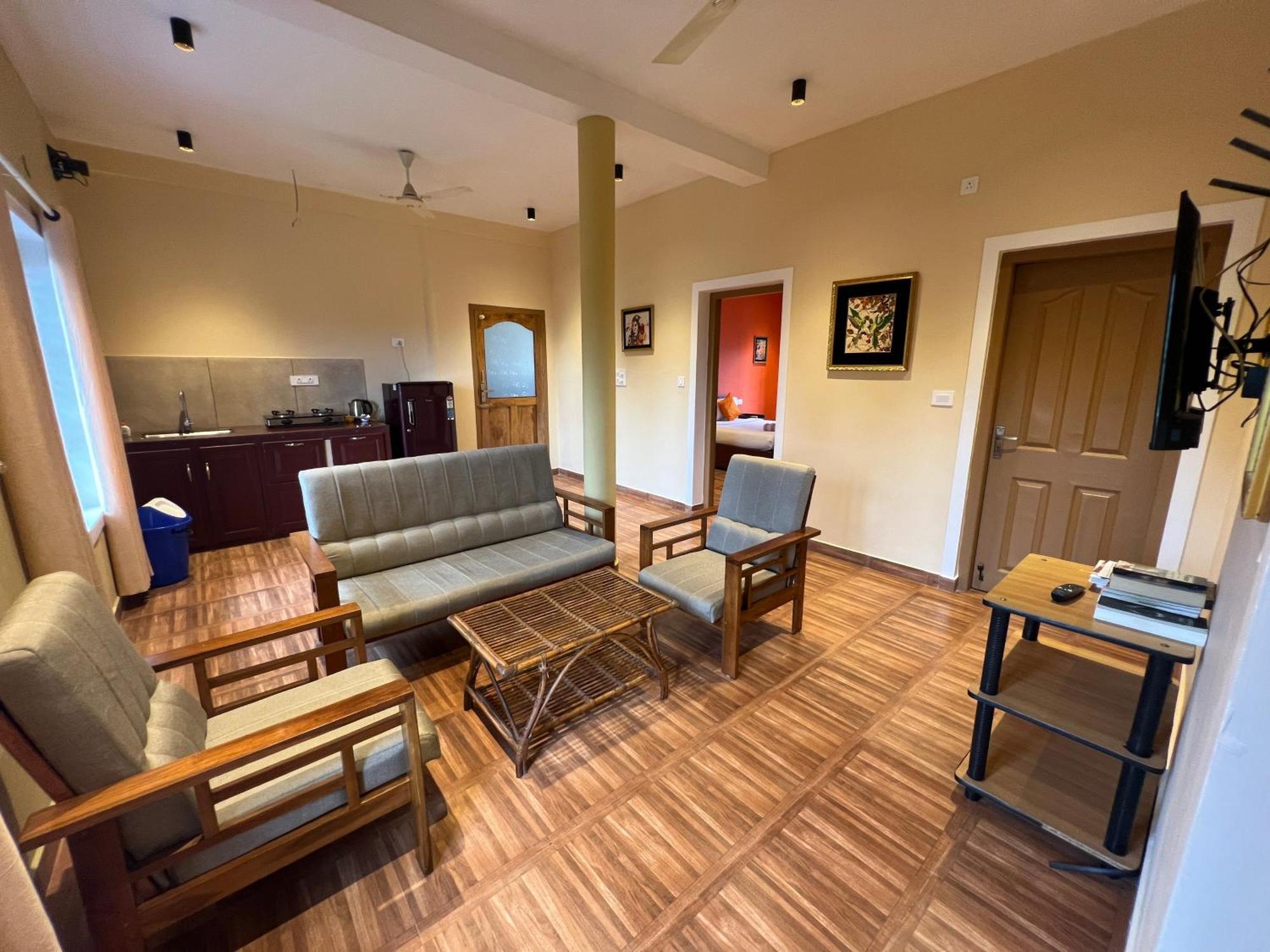 Munnar Blue Mist Bed & Breakfast エクステリア 写真