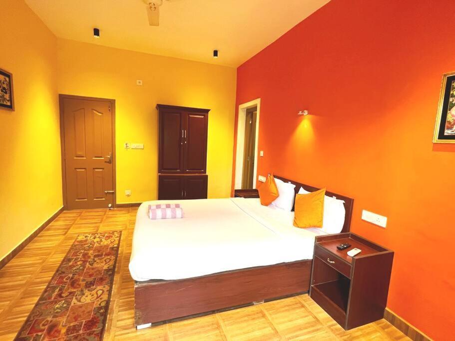 Munnar Blue Mist Bed & Breakfast エクステリア 写真