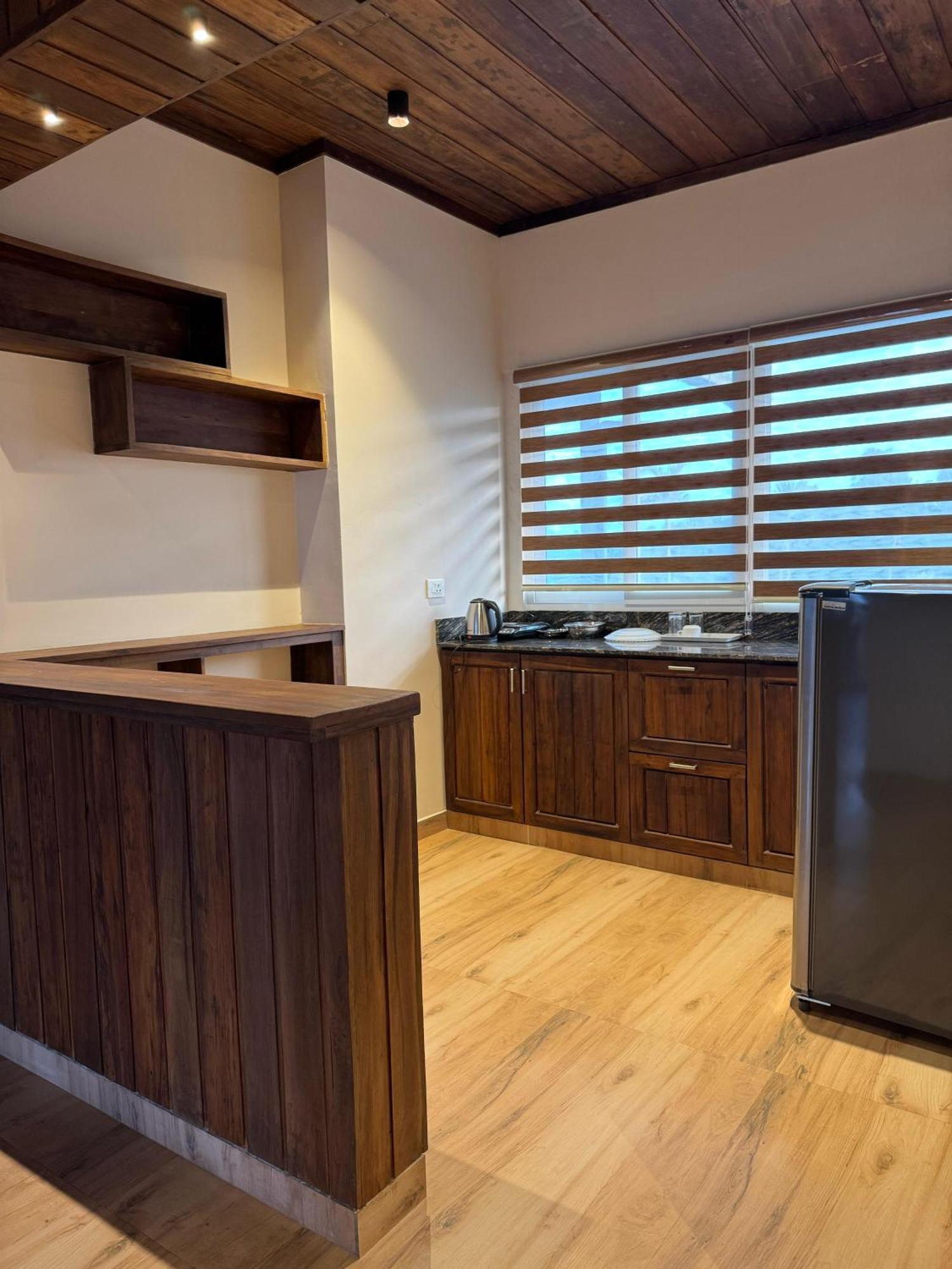 Munnar Blue Mist Bed & Breakfast エクステリア 写真